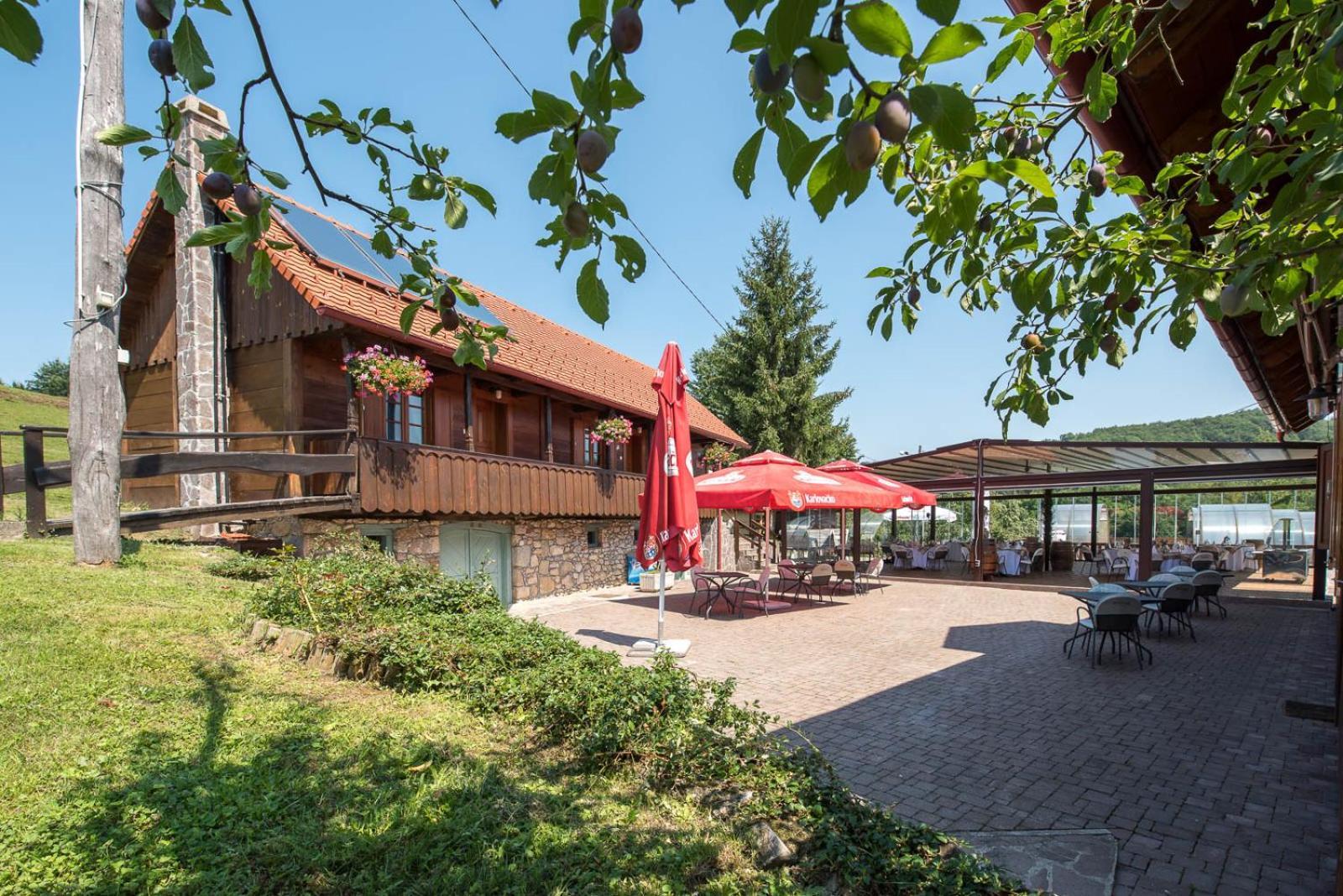 Hotel Srakovcic Heart Of Nature Рибник Экстерьер фото