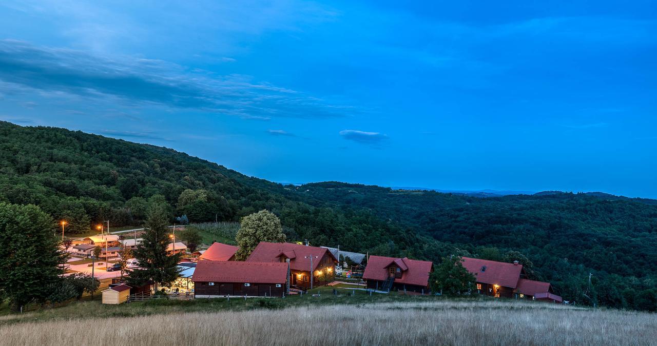 Hotel Srakovcic Heart Of Nature Рибник Экстерьер фото